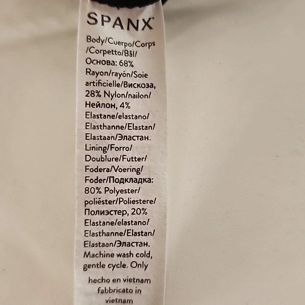 SPANX Spanxsmooth Soft and Smooth Jogger‎ Pants Black Size Medium